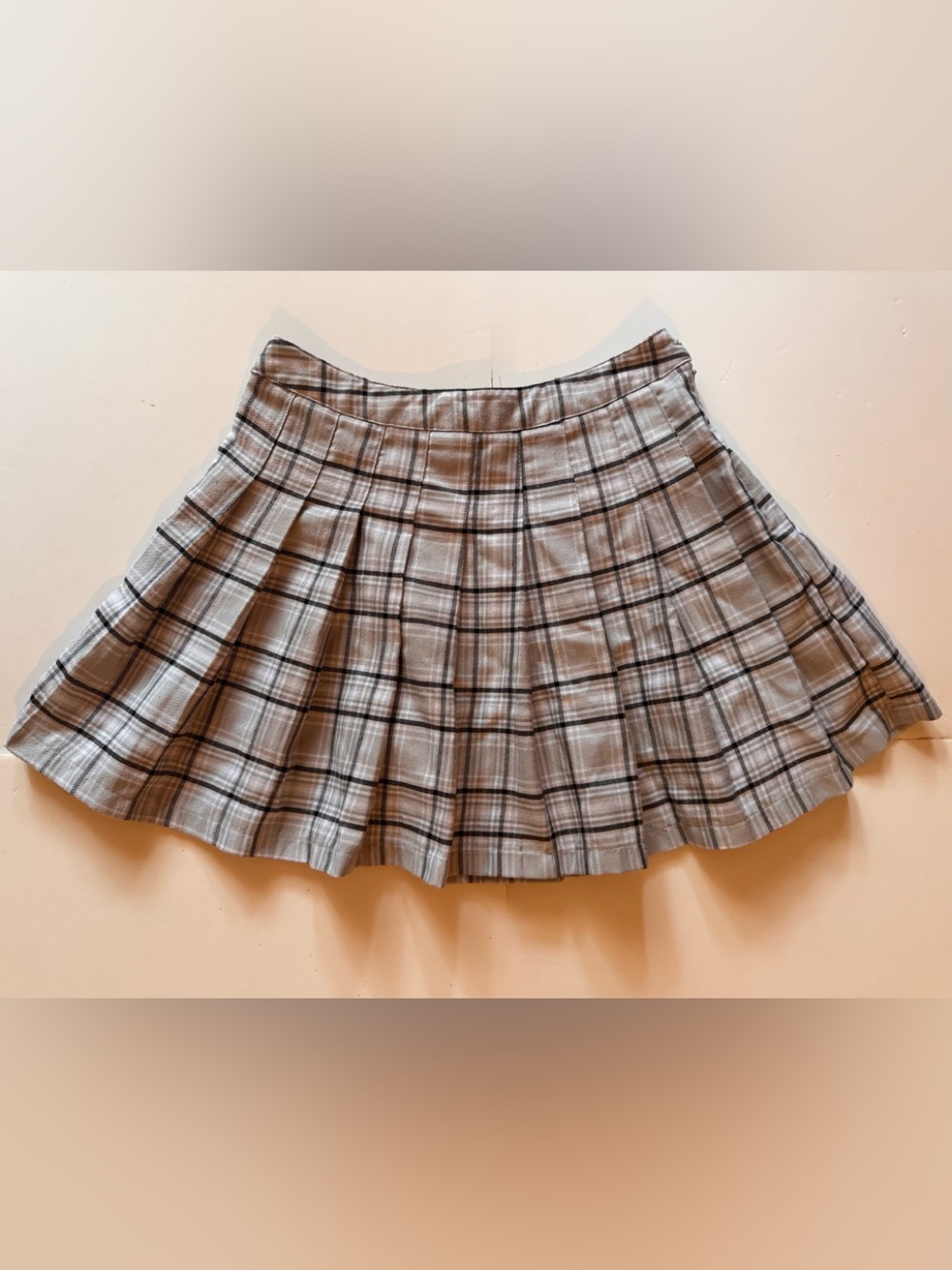 Forever 21 Gray Plaid Pleated Mini Skirt in Sz XS in GUC
